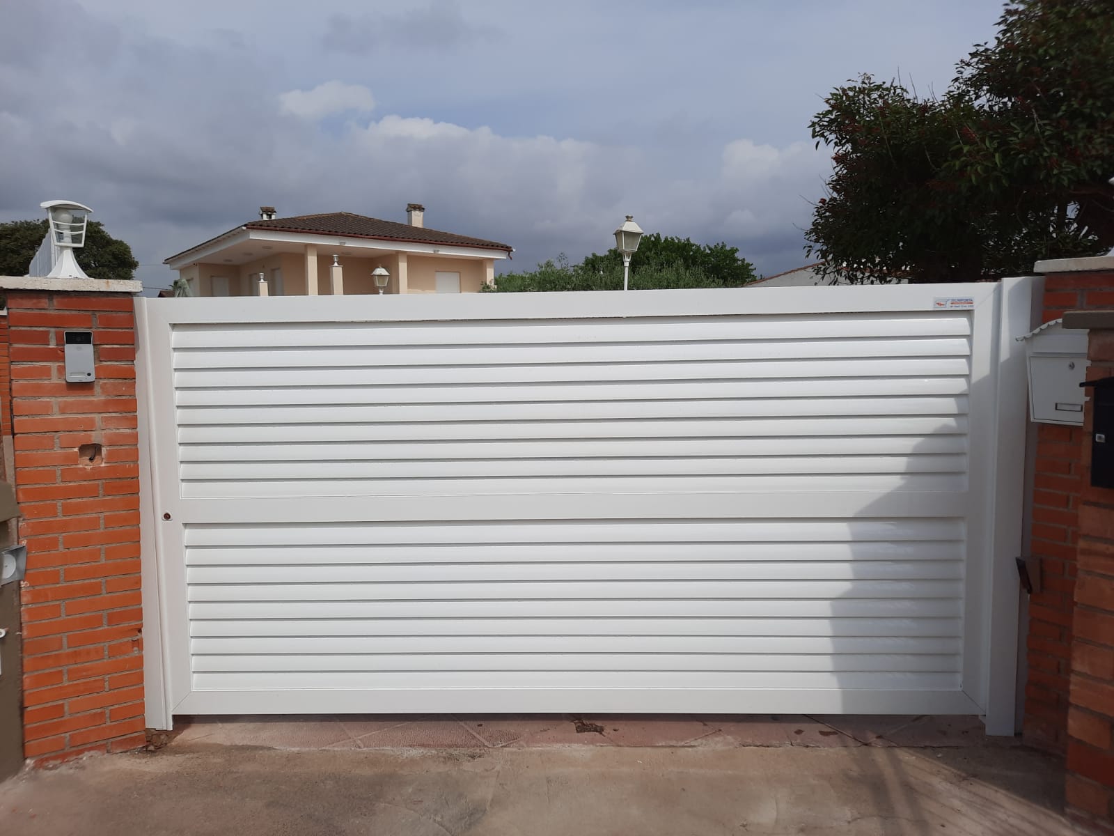 Puerta aluminio 8